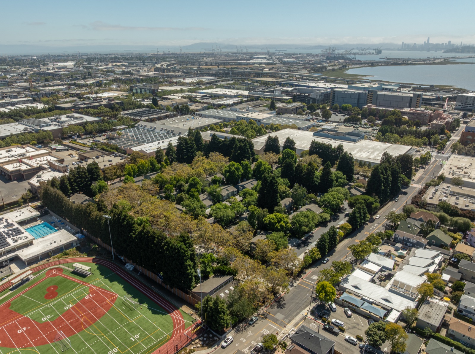 Emery Bay Village, Emeryville