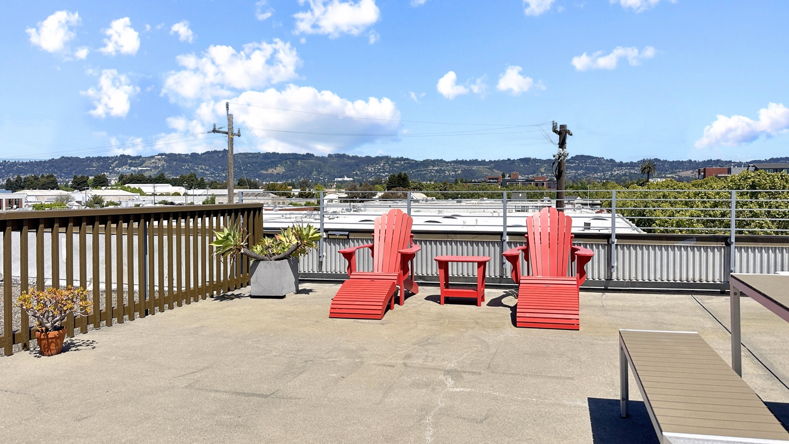 Emeryville Warehouse Lofts — photo 8
