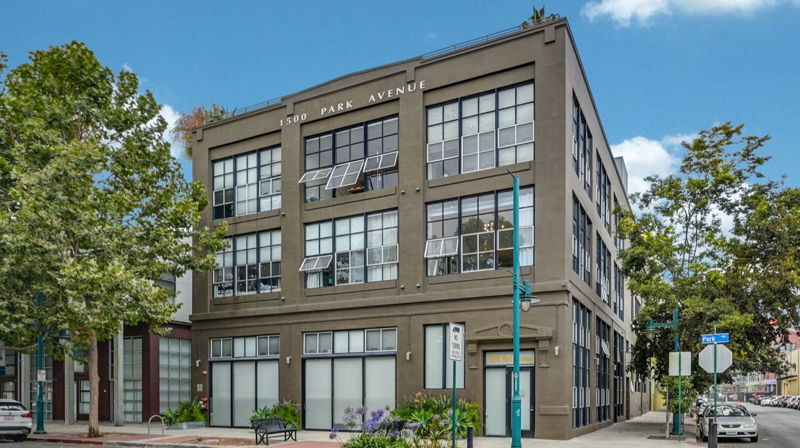 Emeryville Warehouse Lofts — photo 14