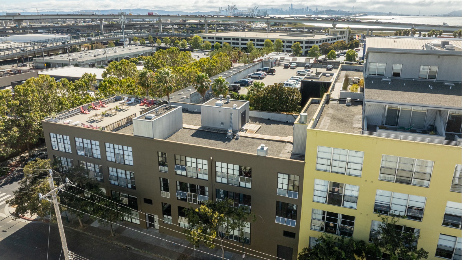 Emeryville Warehouse Lofts — photo 18