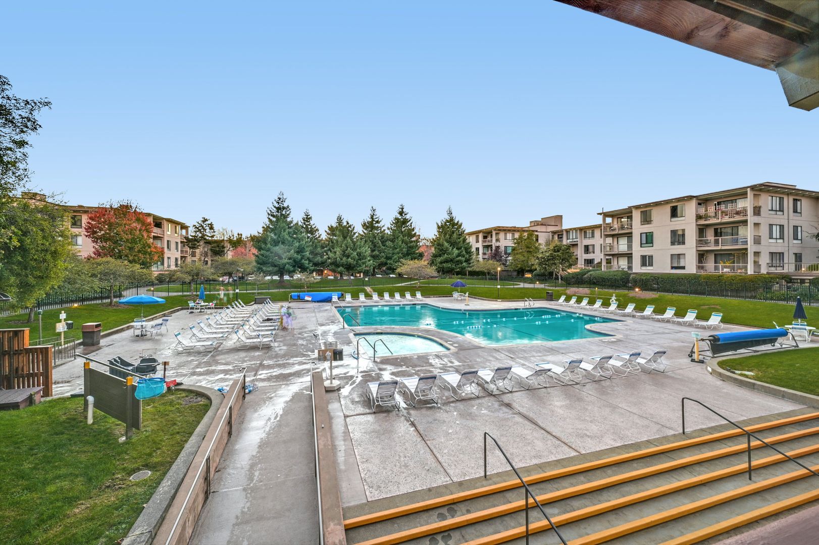 Watergate, Emeryville
